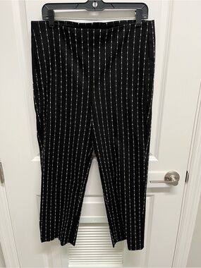 Chico's Black Pinstripe Cropped Pants